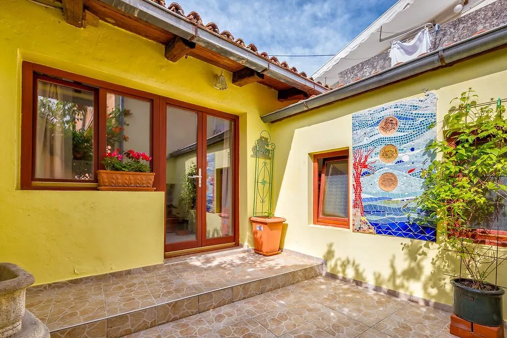 Studio Nada Apartment Mali Losinj